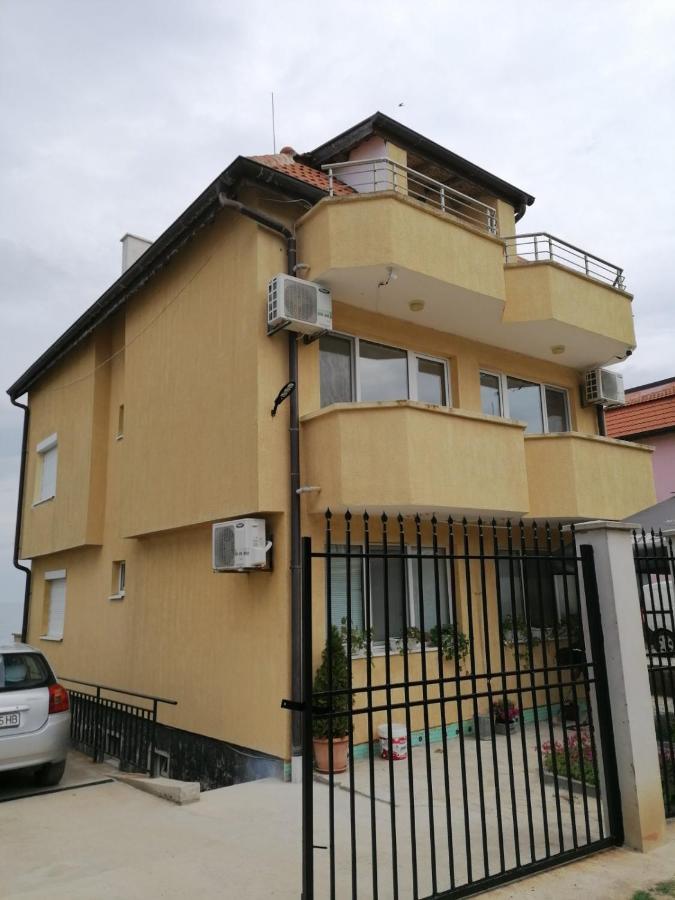 Villa Krisia Apartments Sozopol Exterior photo